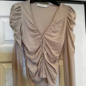 ASTR Cream long sleeve top size Small